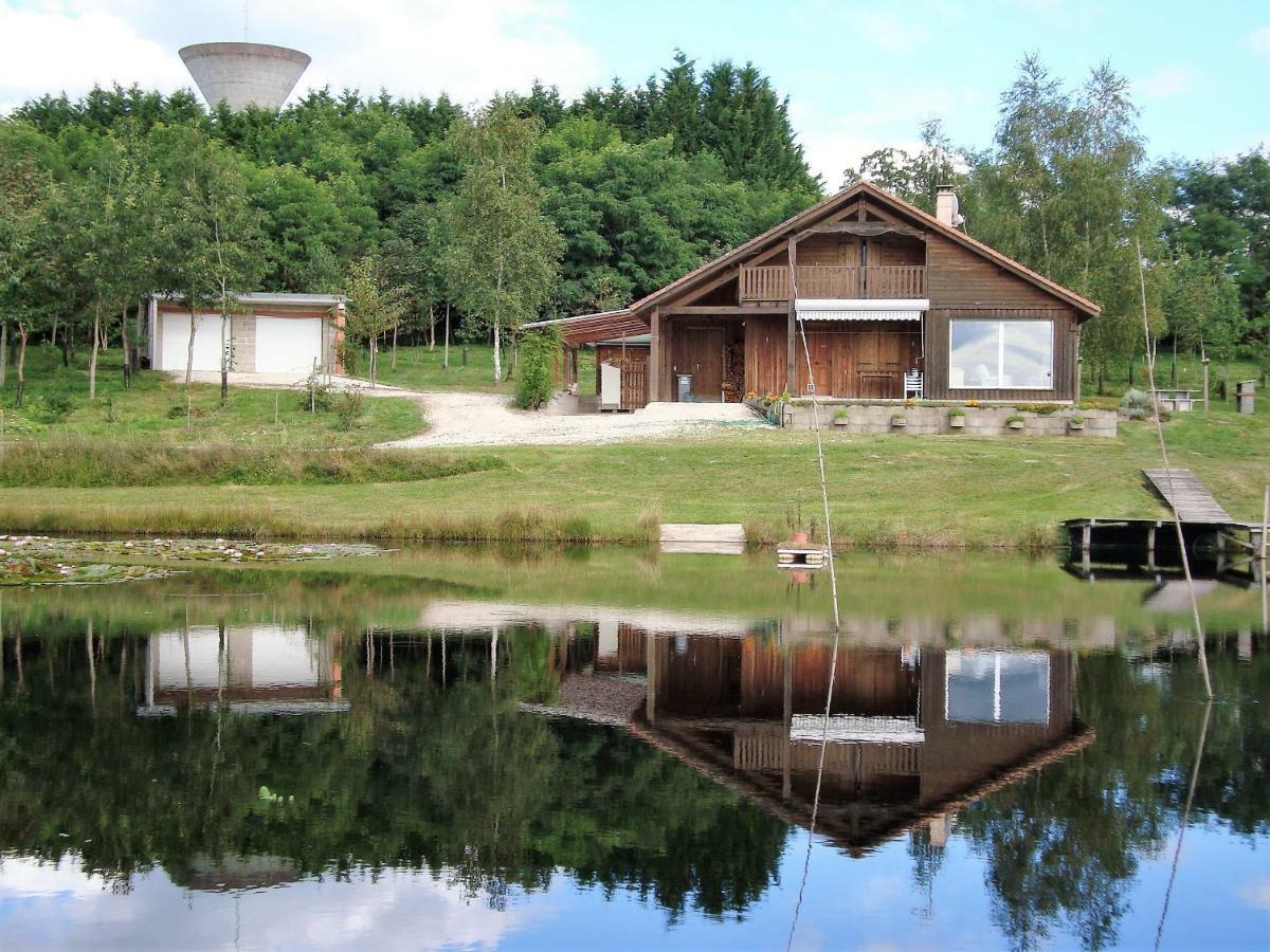 Lieux-Au-Lac Augignac Exterior foto